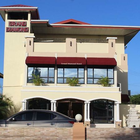 Grand Diamond Hotel Trinidad Piarco Kültér fotó