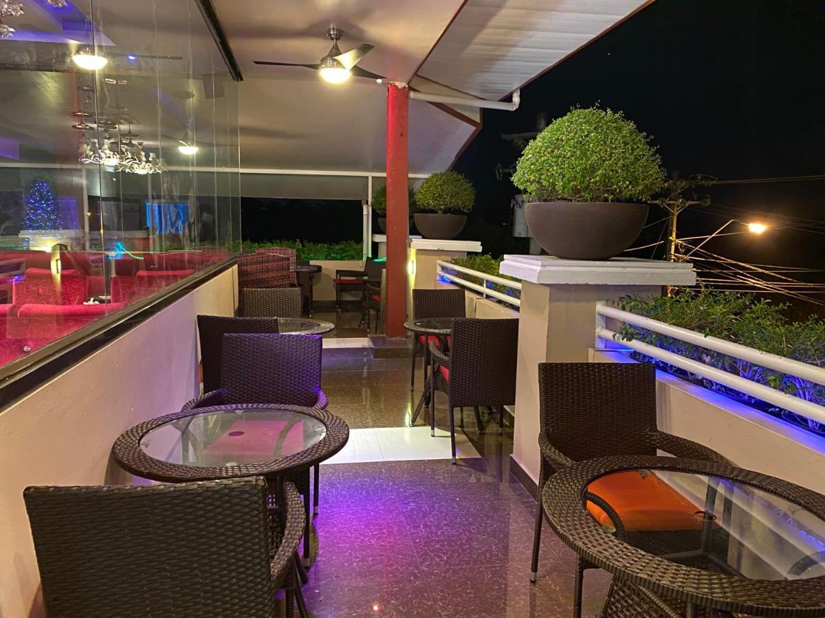 Grand Diamond Hotel Trinidad Piarco Kültér fotó