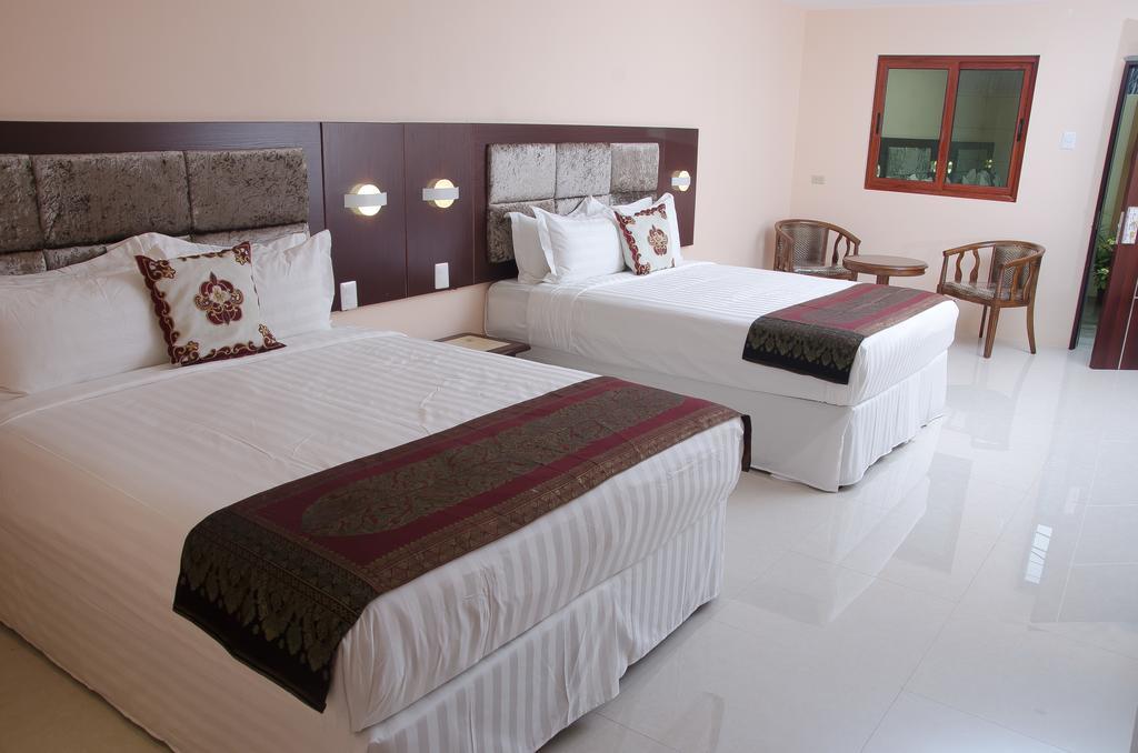 Grand Diamond Hotel Trinidad Piarco Kültér fotó