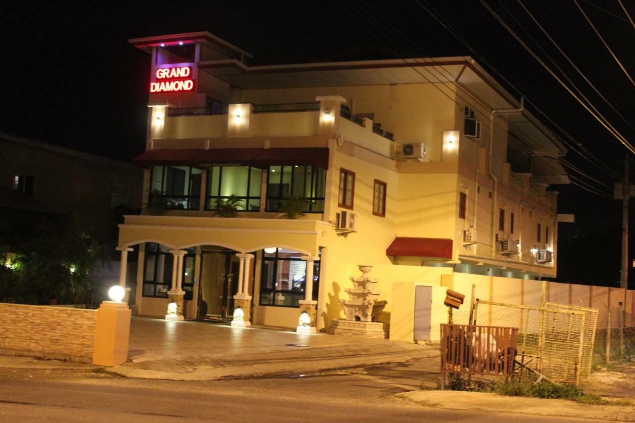Grand Diamond Hotel Trinidad Piarco Kültér fotó